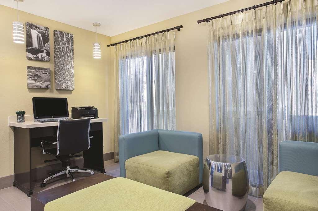 La Quinta Inn By Wyndham Pigeon Forge-Dollywood Faciliteter billede