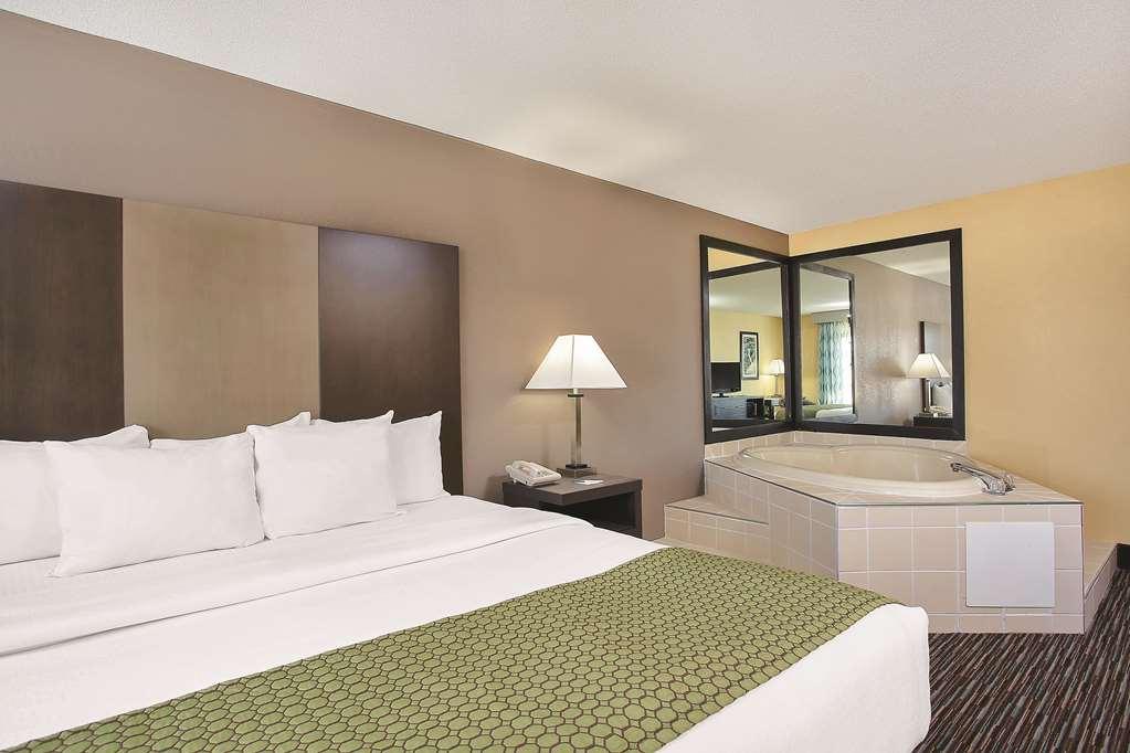 La Quinta Inn By Wyndham Pigeon Forge-Dollywood Værelse billede